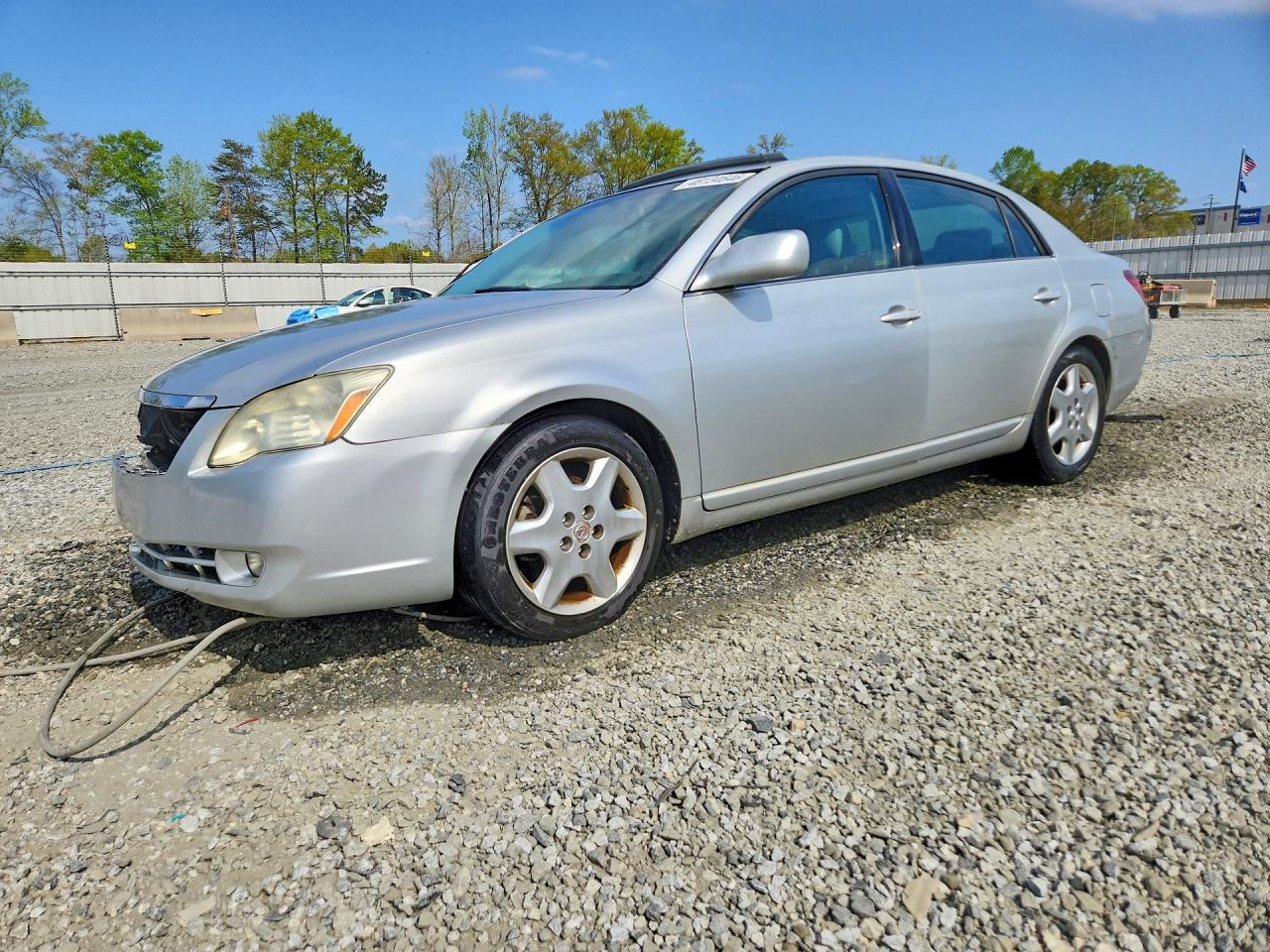 TOYOTA AVALON 2005 — 2