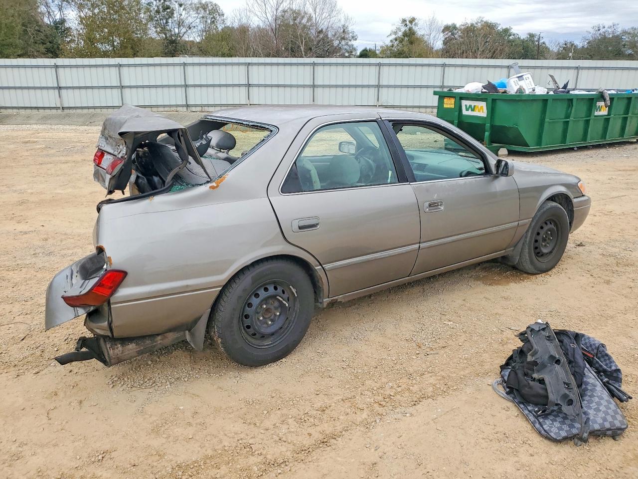 TOYOTA CAMRY 1999 — 4