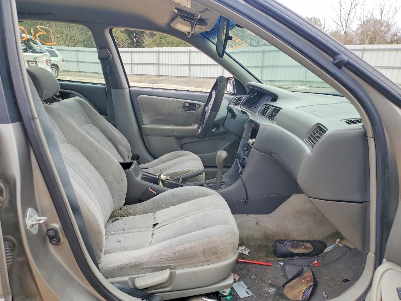 TOYOTA CAMRY 1999 — 8