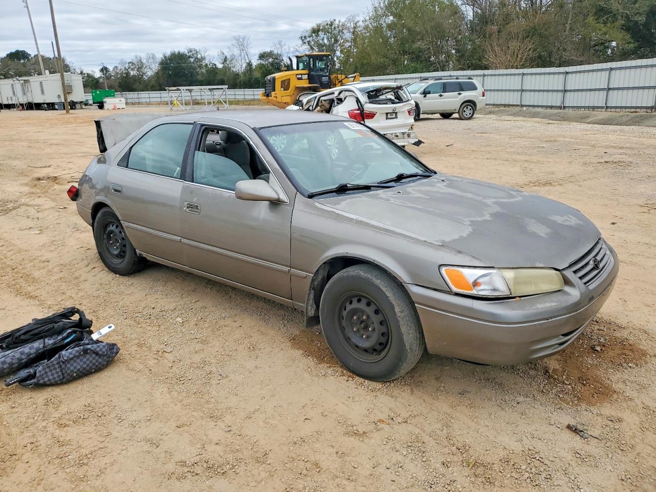 TOYOTA CAMRY 1999 — 5