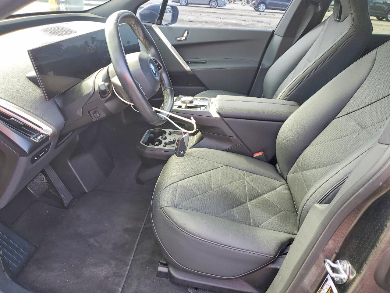 BMW IX 2024 — 8