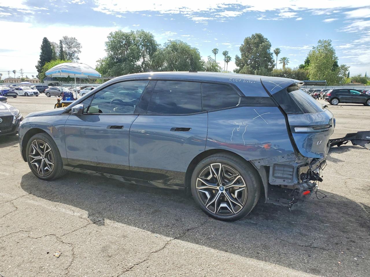 BMW IX 2024 — 3