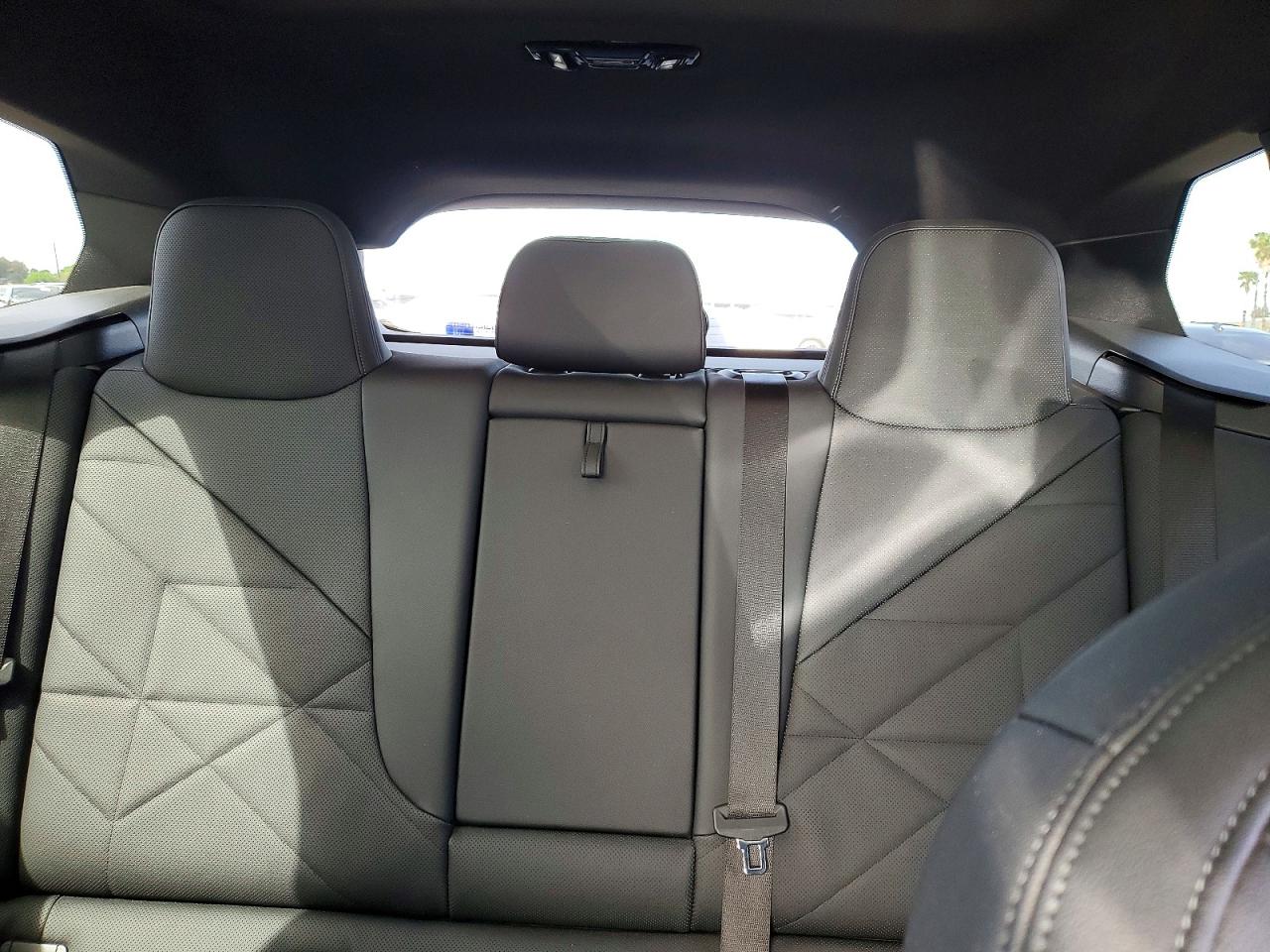 BMW IX 2024 — 11