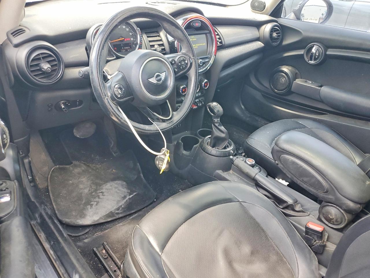 MINI COOPER 2015 — 9