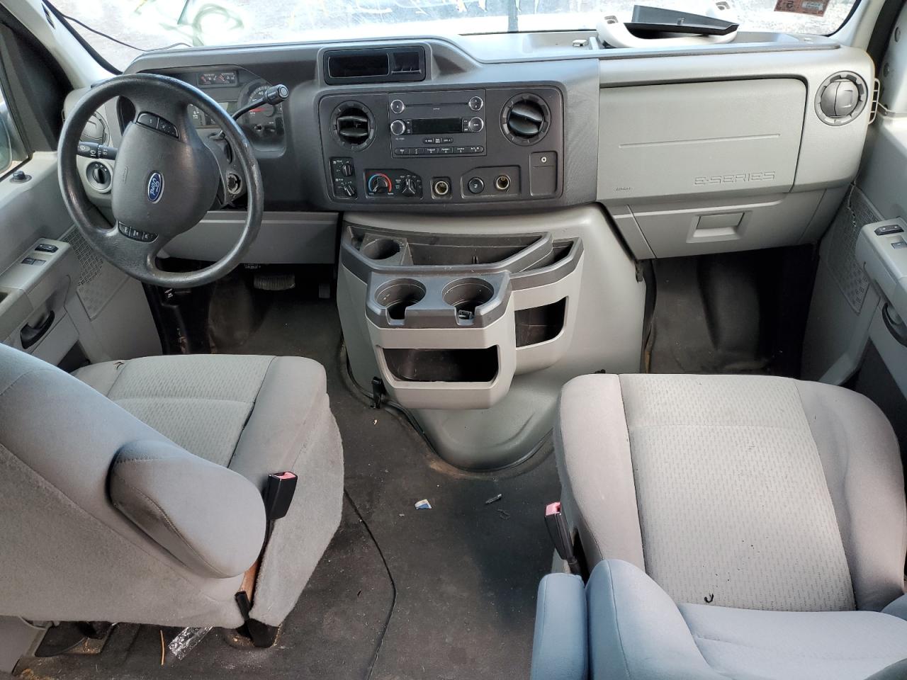 FORD E-350 2011 — 9