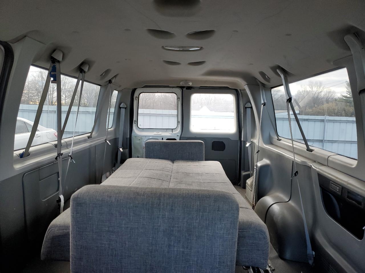 FORD E-350 2011 — 11