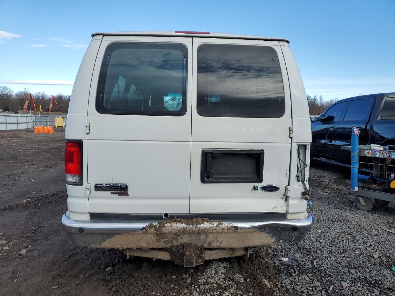 FORD E-350 2011 — 7