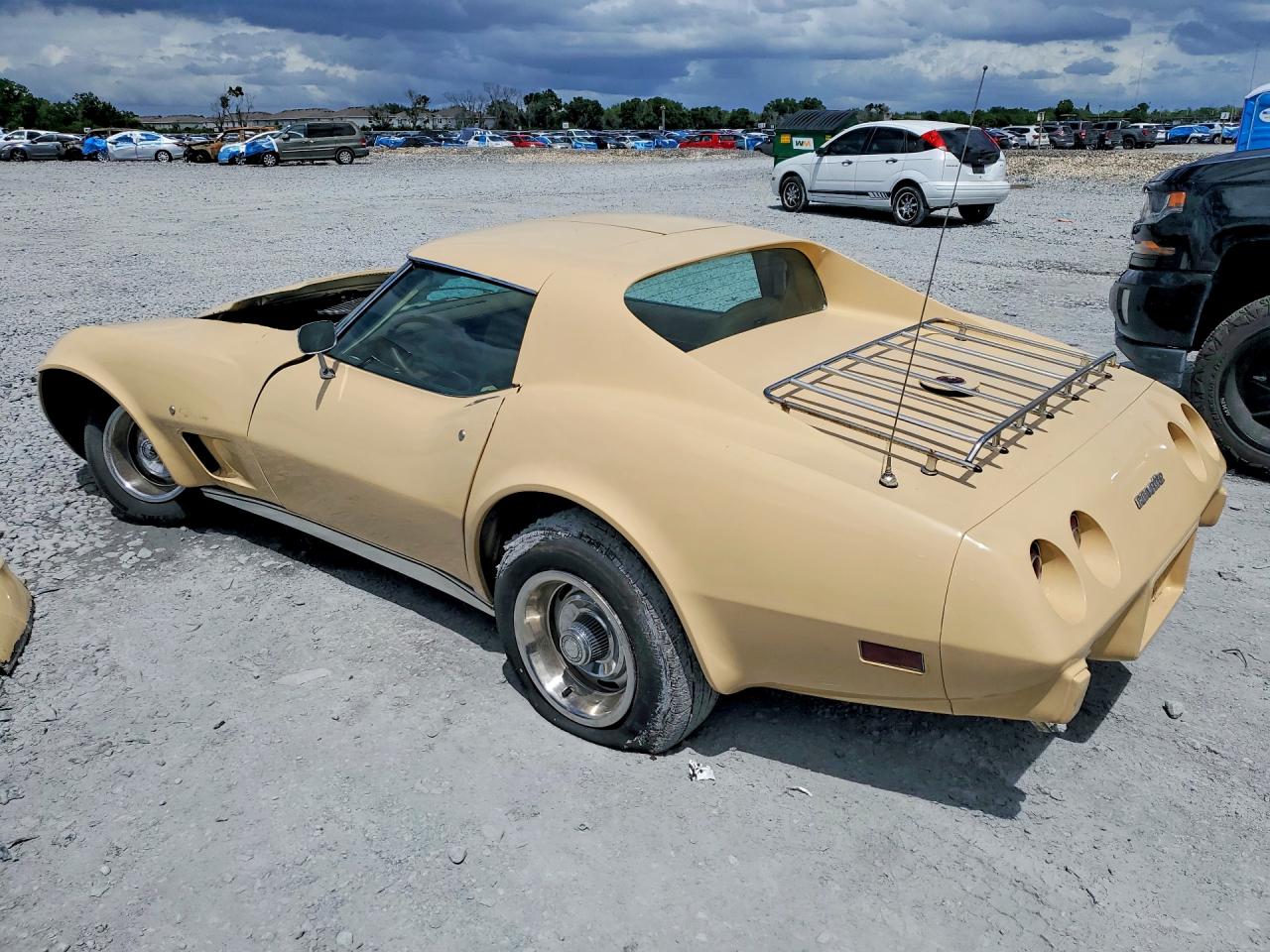 CHEVROLET CORVETTE 1976 — 3