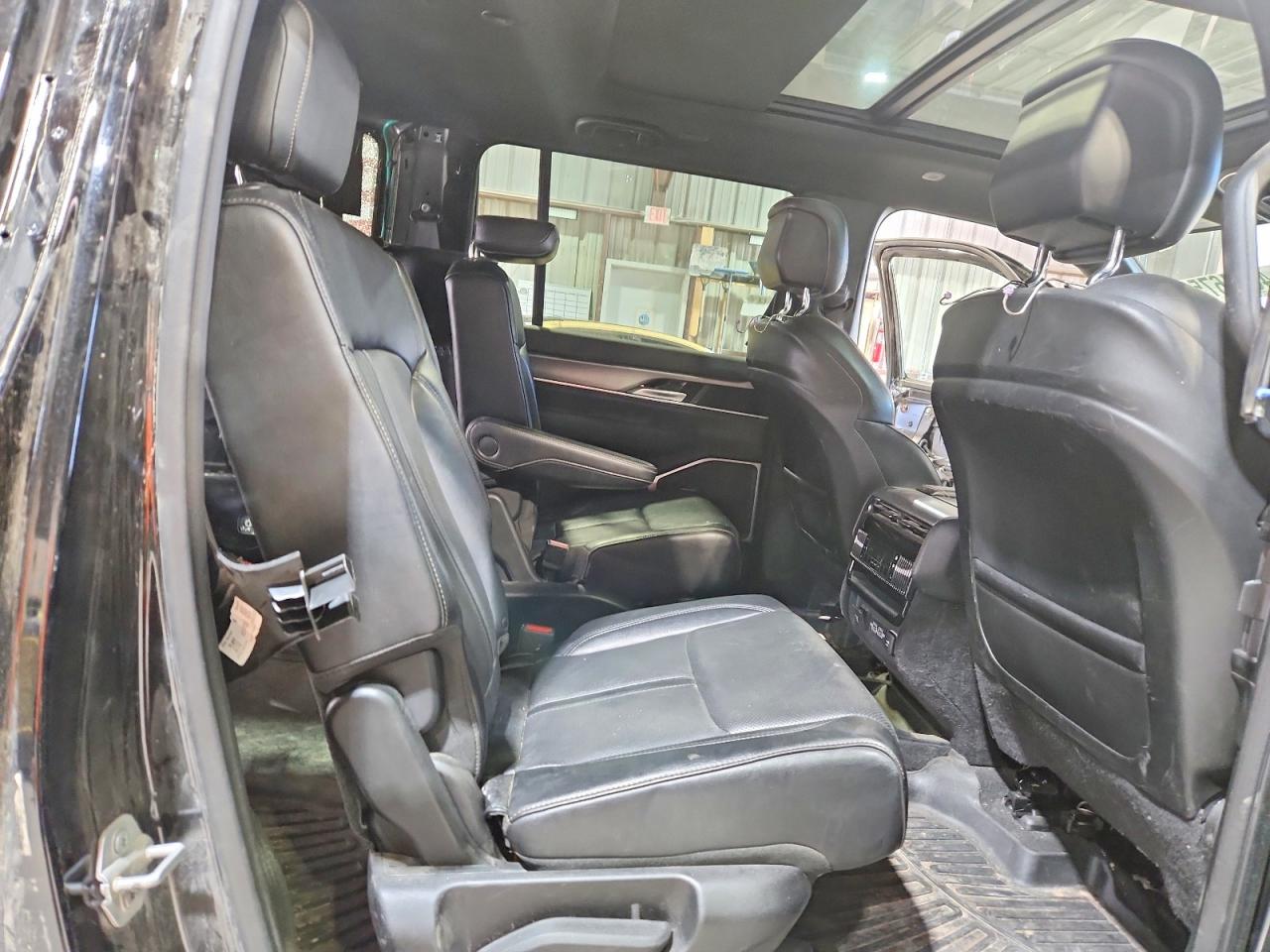 JEEP WAGONEER 2024 — 12