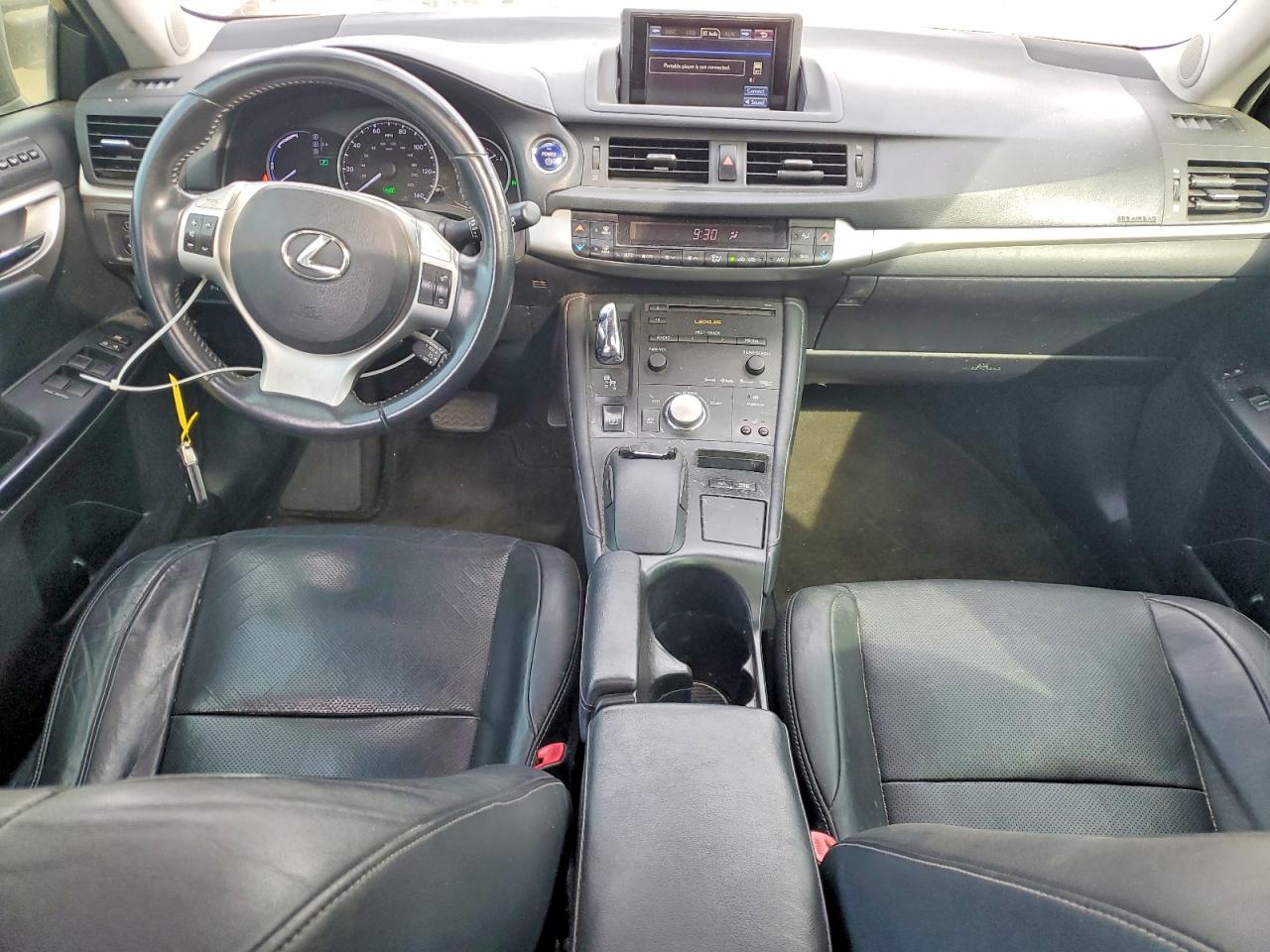 LEXUS CT 200H 2013 — 9