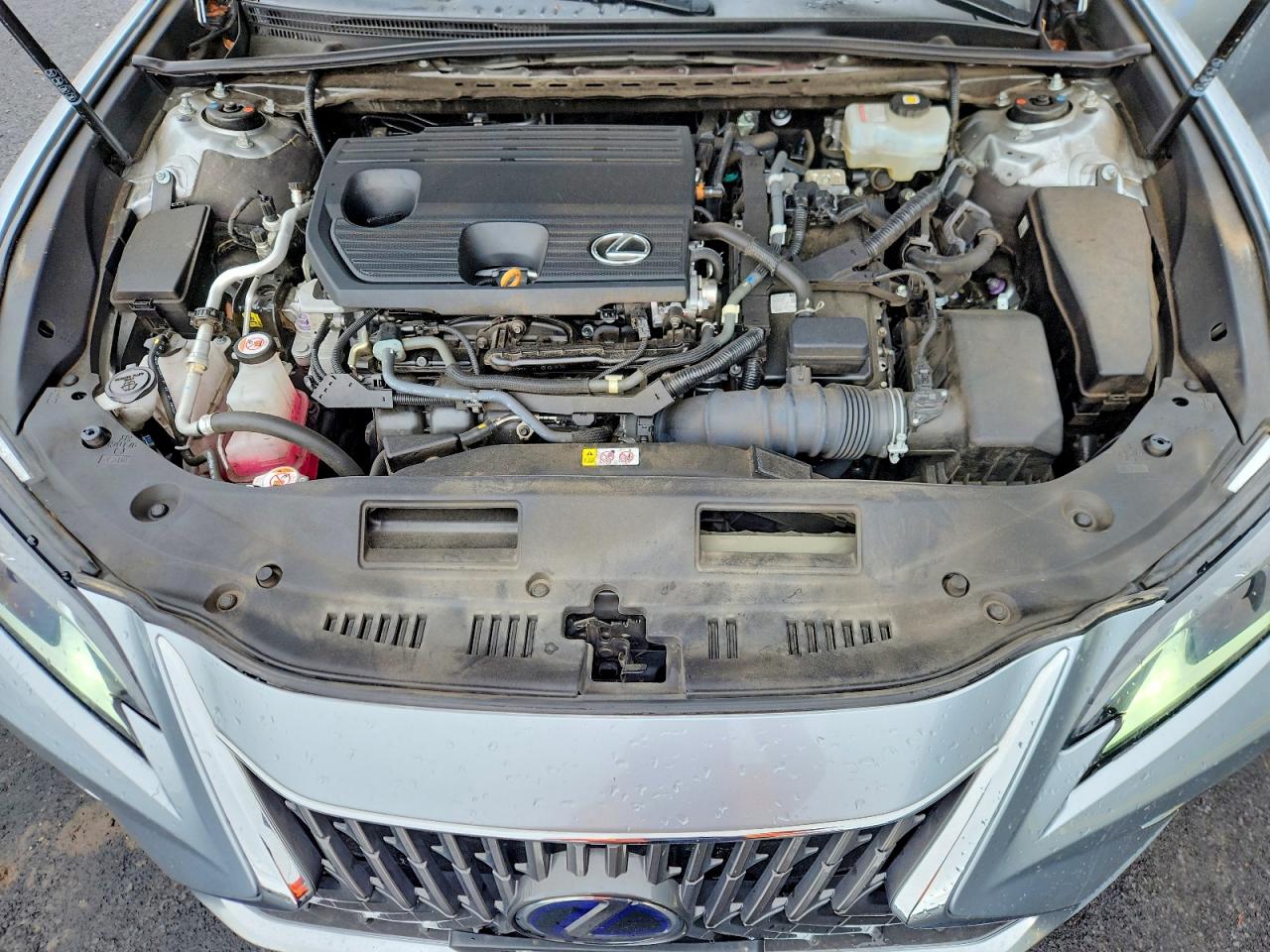 LEXUS ES 300H 2022 — 12