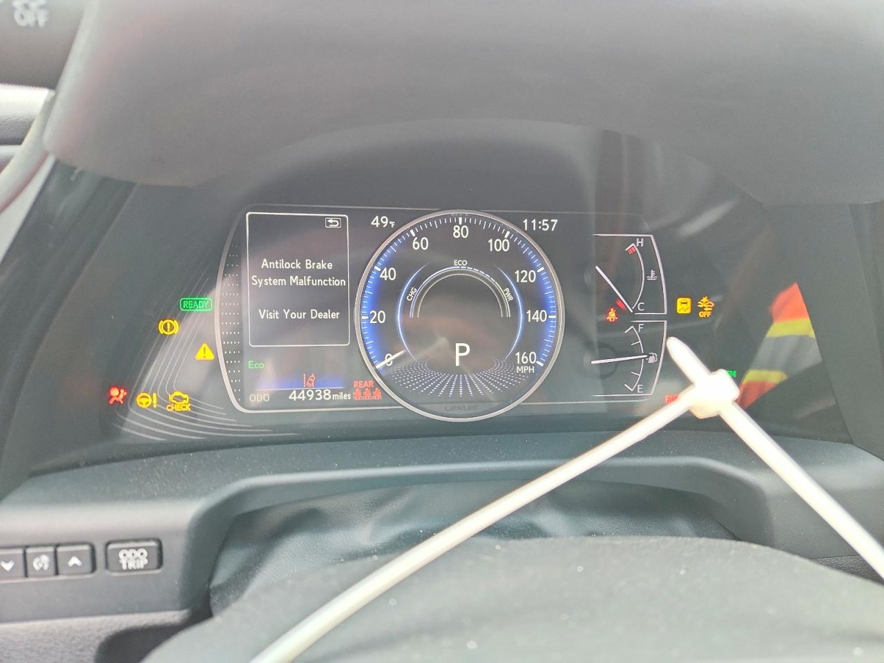 LEXUS ES 300H 2022 — 10