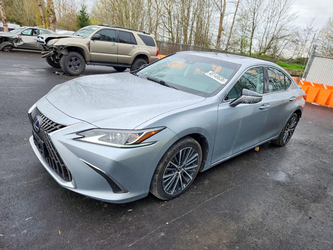 LEXUS ES 300H 2022 — 2
