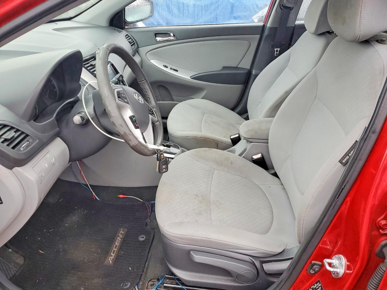 HYUNDAI ACCENT 2012 — 8