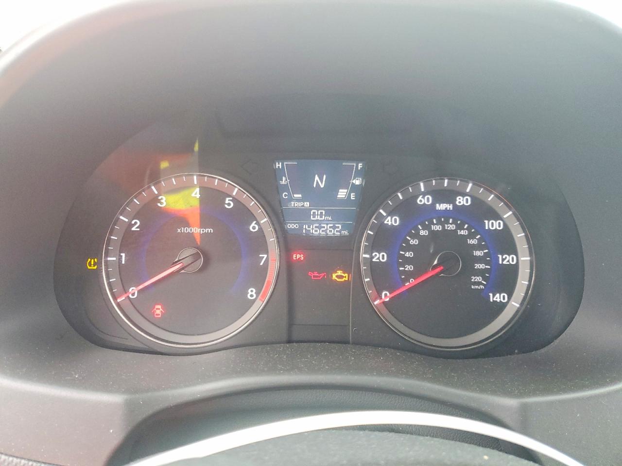 HYUNDAI ACCENT 2012 — 10