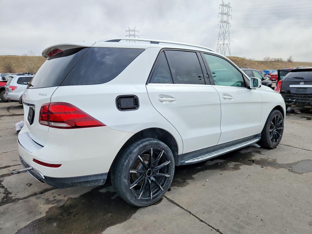 MERCEDES-BENZ GLE 2016 — 4