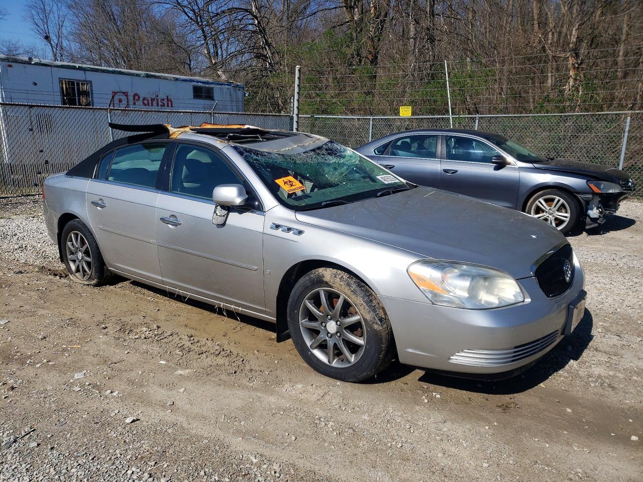 BUICK LUCERNE 2011 — 5