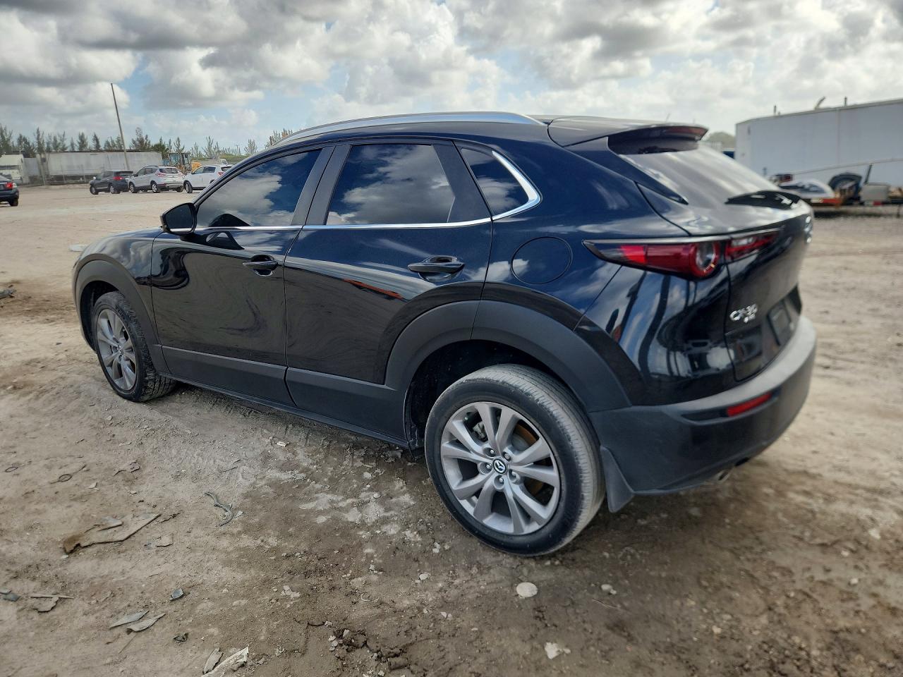 MAZDA CX-30 2023 — 3