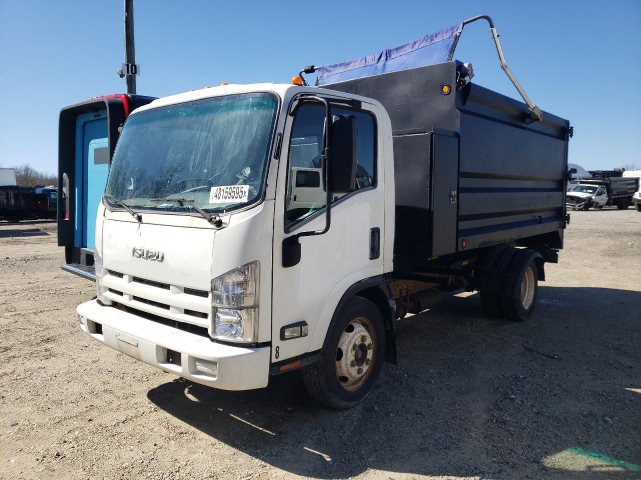 2015 ISUZU NPR HD
