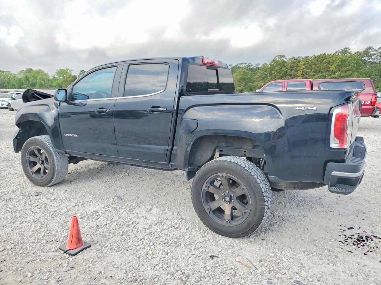 GMC CANYON 2016 — 3