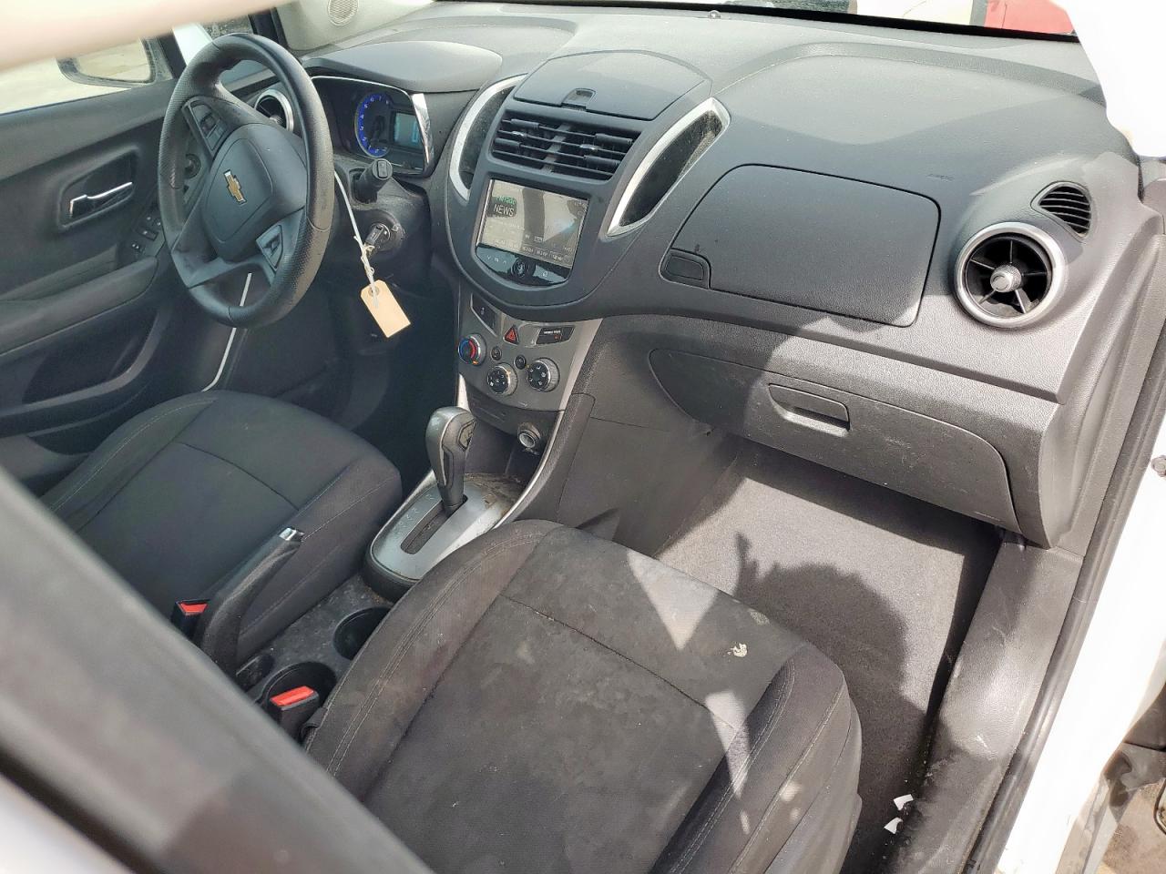 CHEVROLET TRAX 2015 — 9