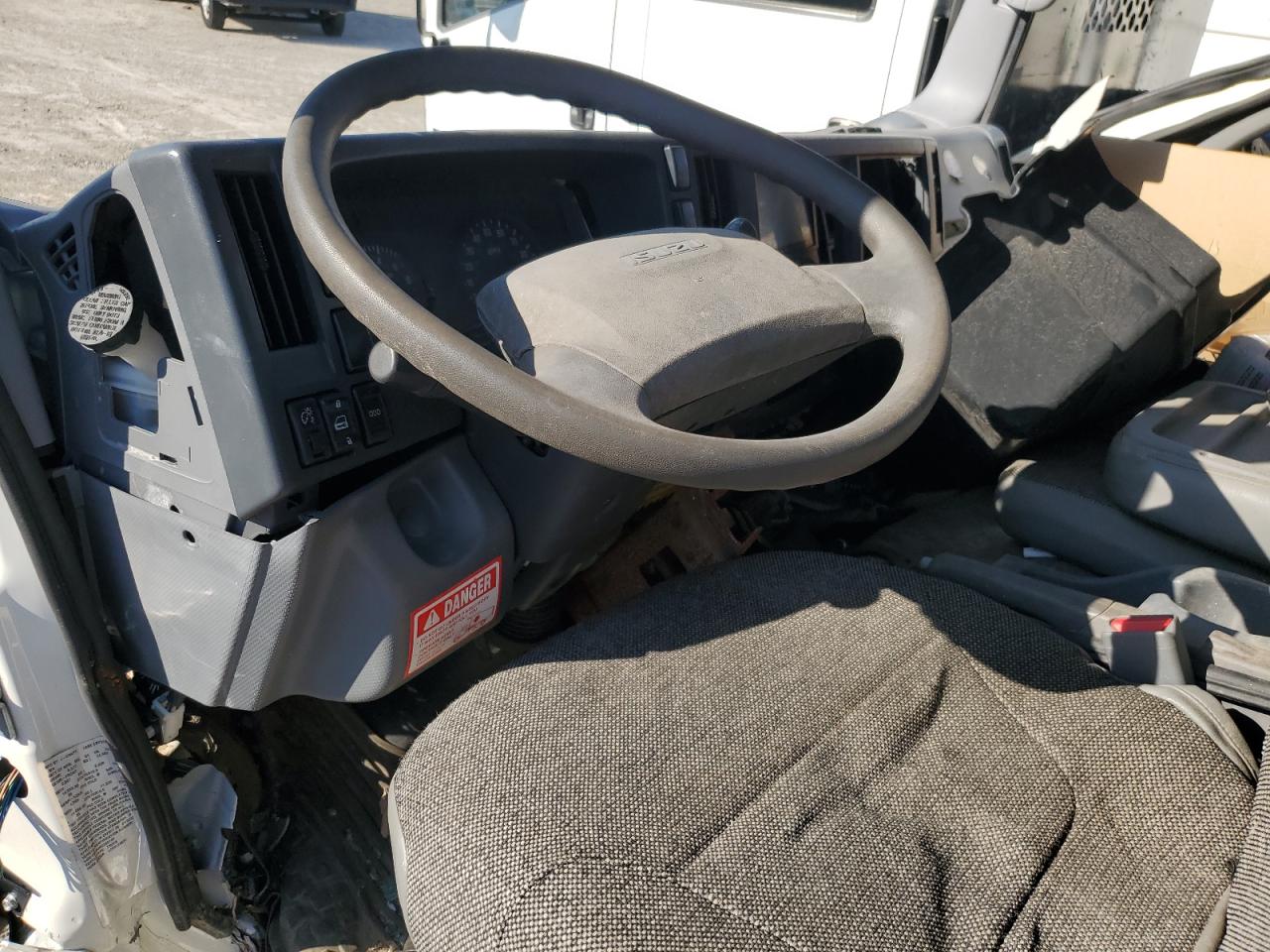 ISUZU NPR HD 2022 — 9