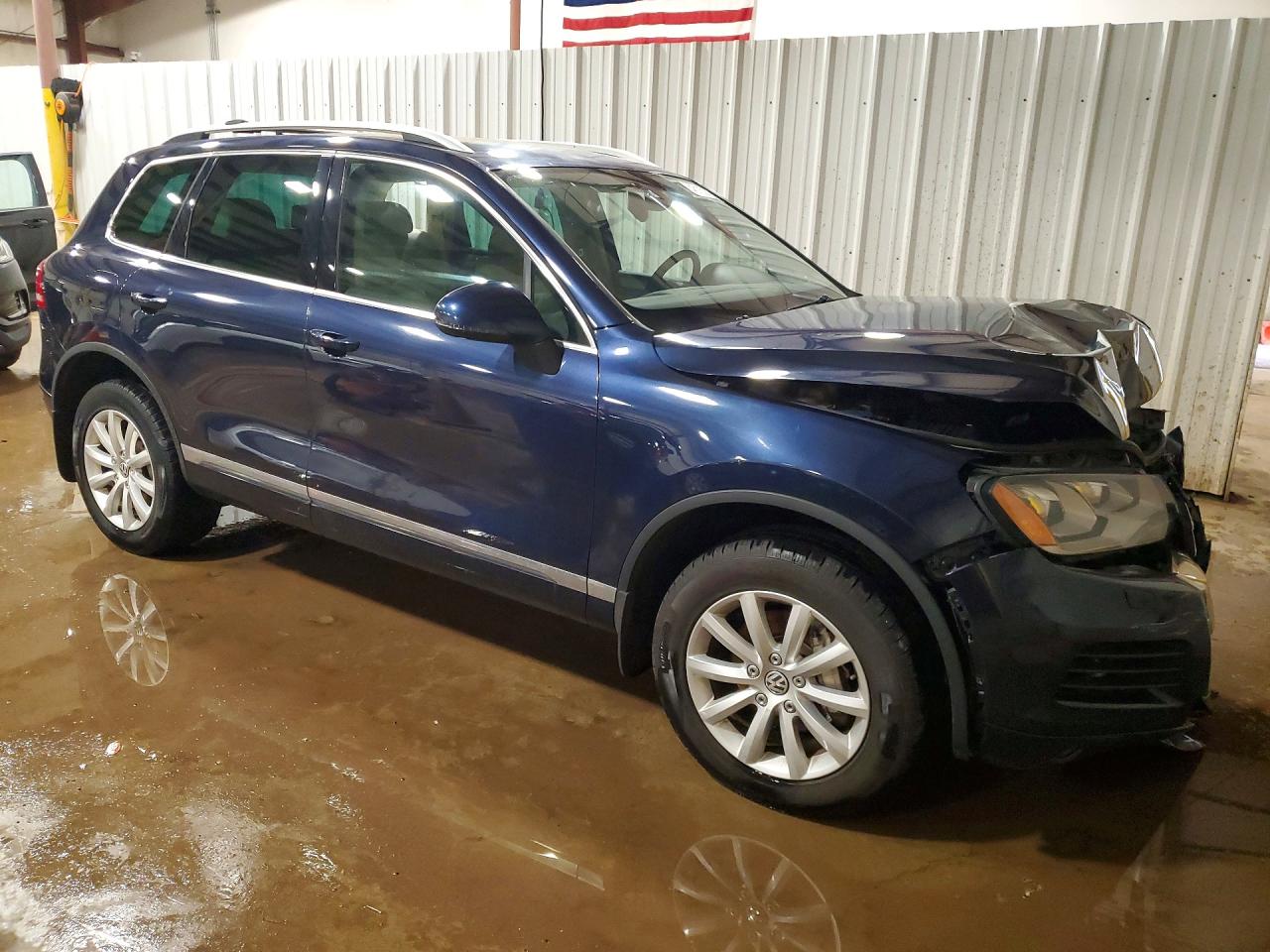 2012 VOLKSWAGEN TOUAREG V6 TDI
