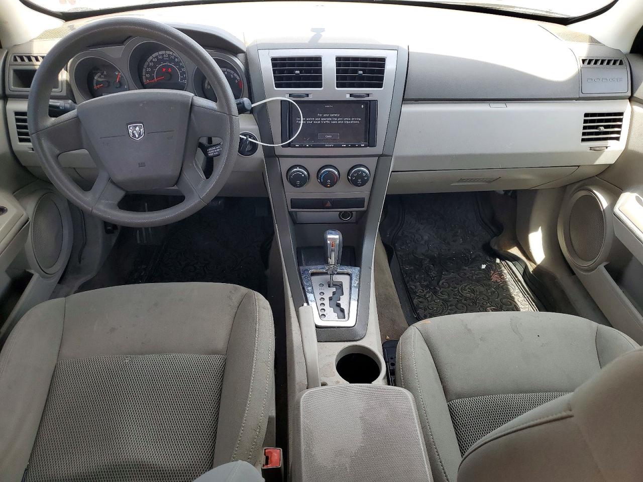 DODGE AVENGER 2010 — 9