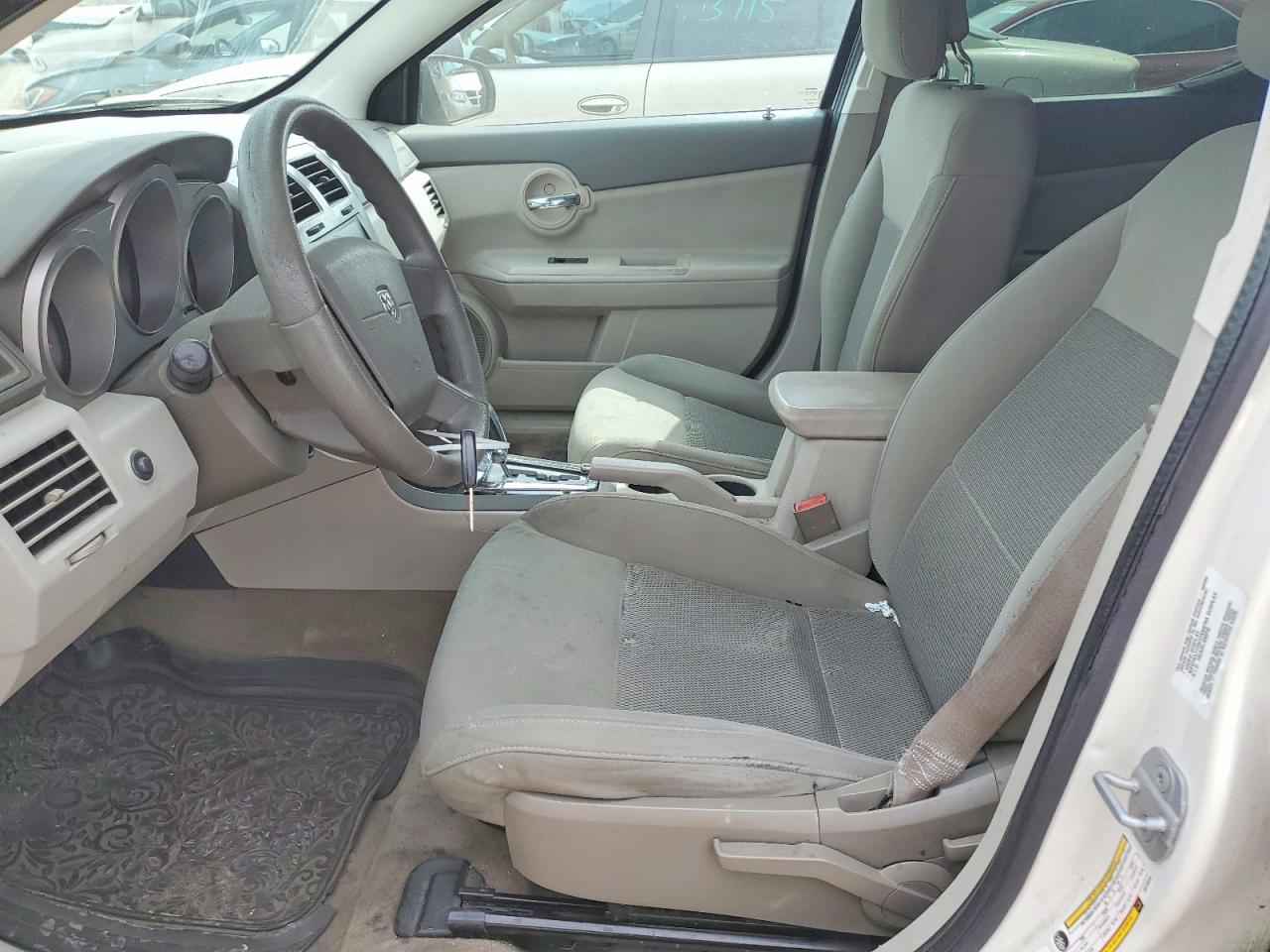 DODGE AVENGER 2010 — 8