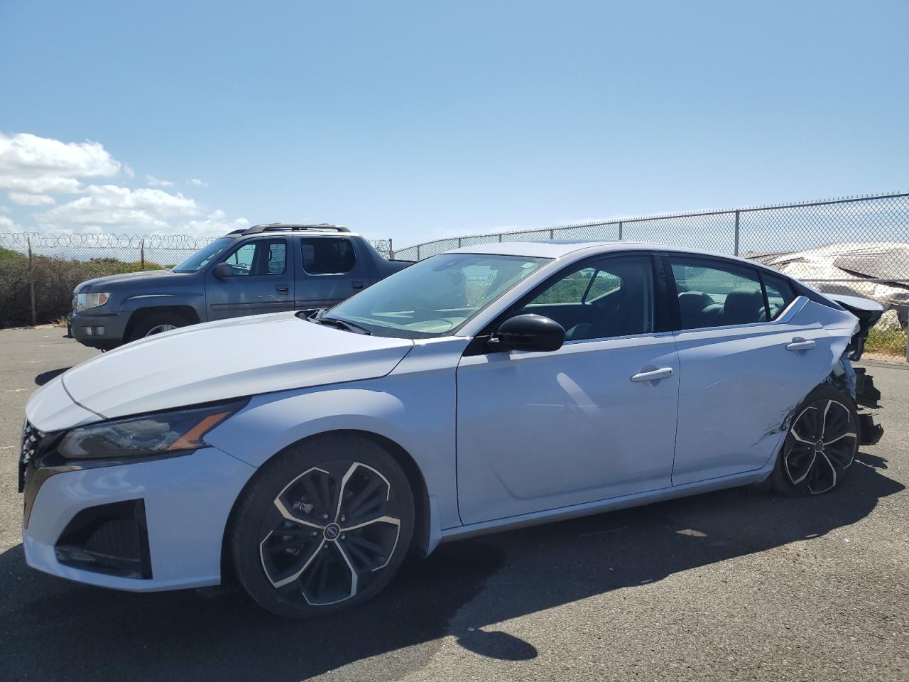 2023 NISSAN ALTIMA SR