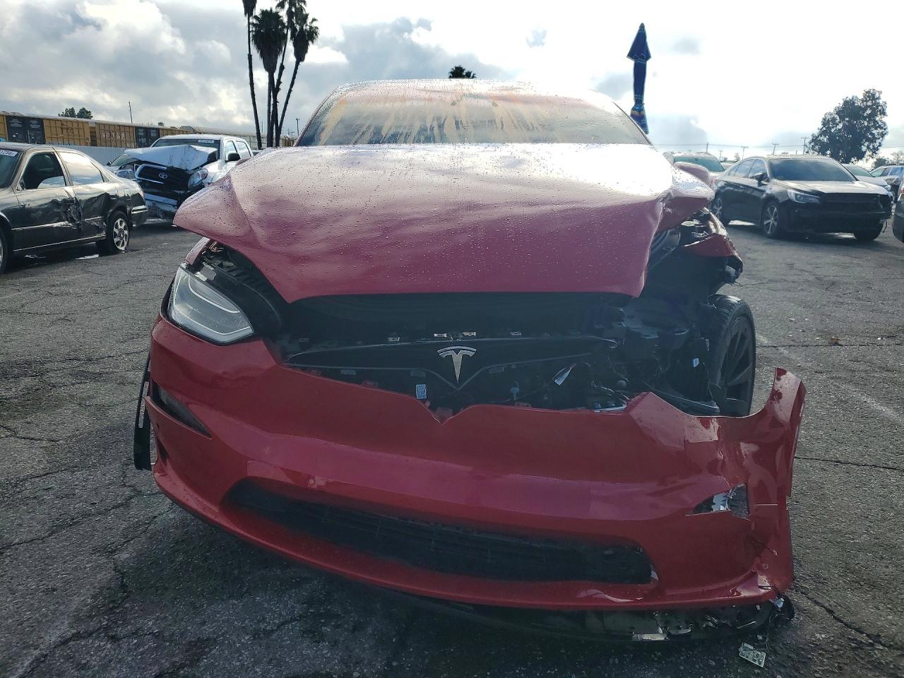 TESLA MODEL X 2022 — 6