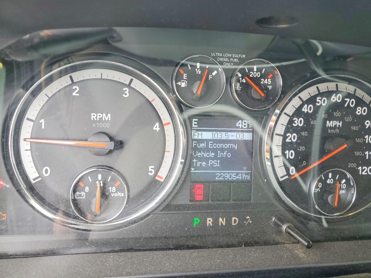 DODGE RAM 2500 2010 — 10