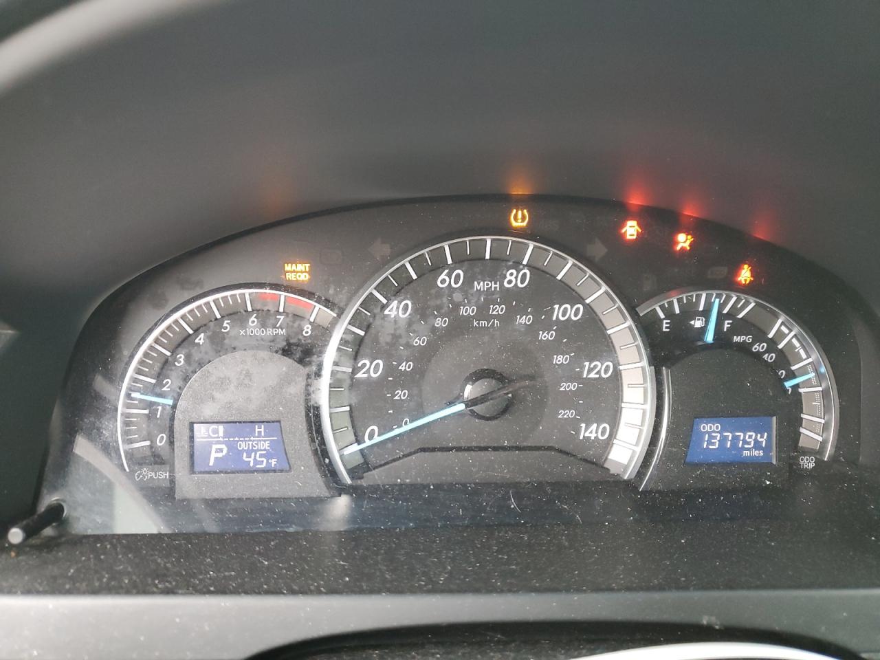 TOYOTA CAMRY 2012 — 10