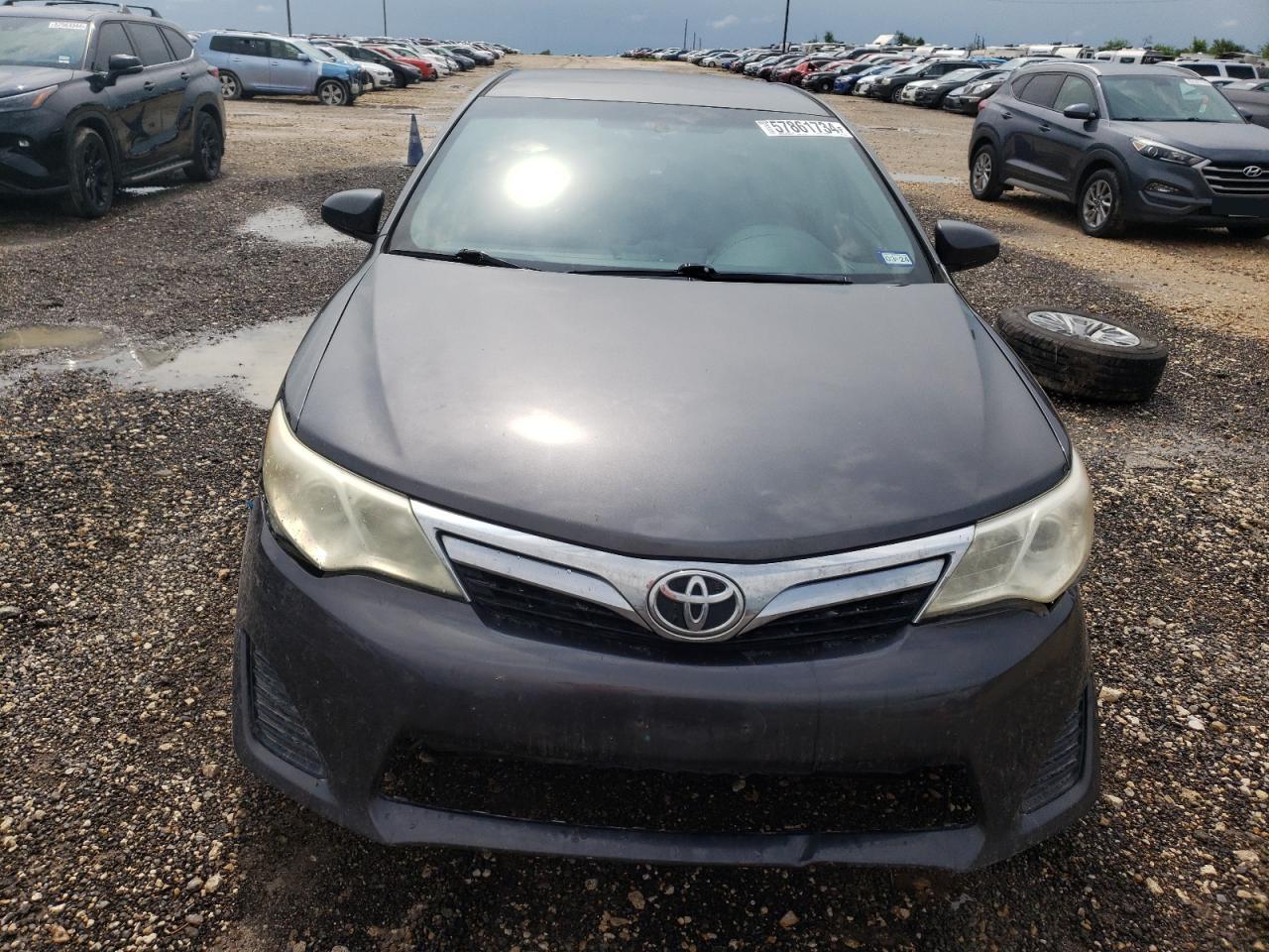 TOYOTA CAMRY 2012 — 6
