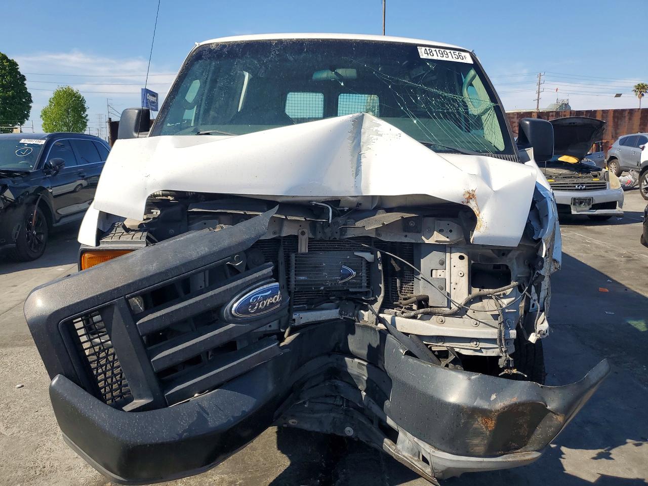 FORD ECONOLINE 2010 — 6