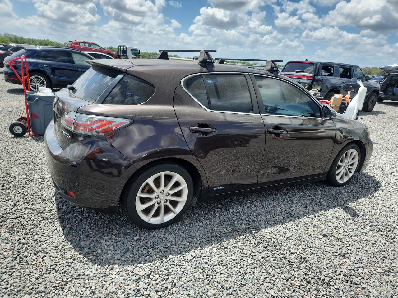 LEXUS CT 200H 2011 — 4