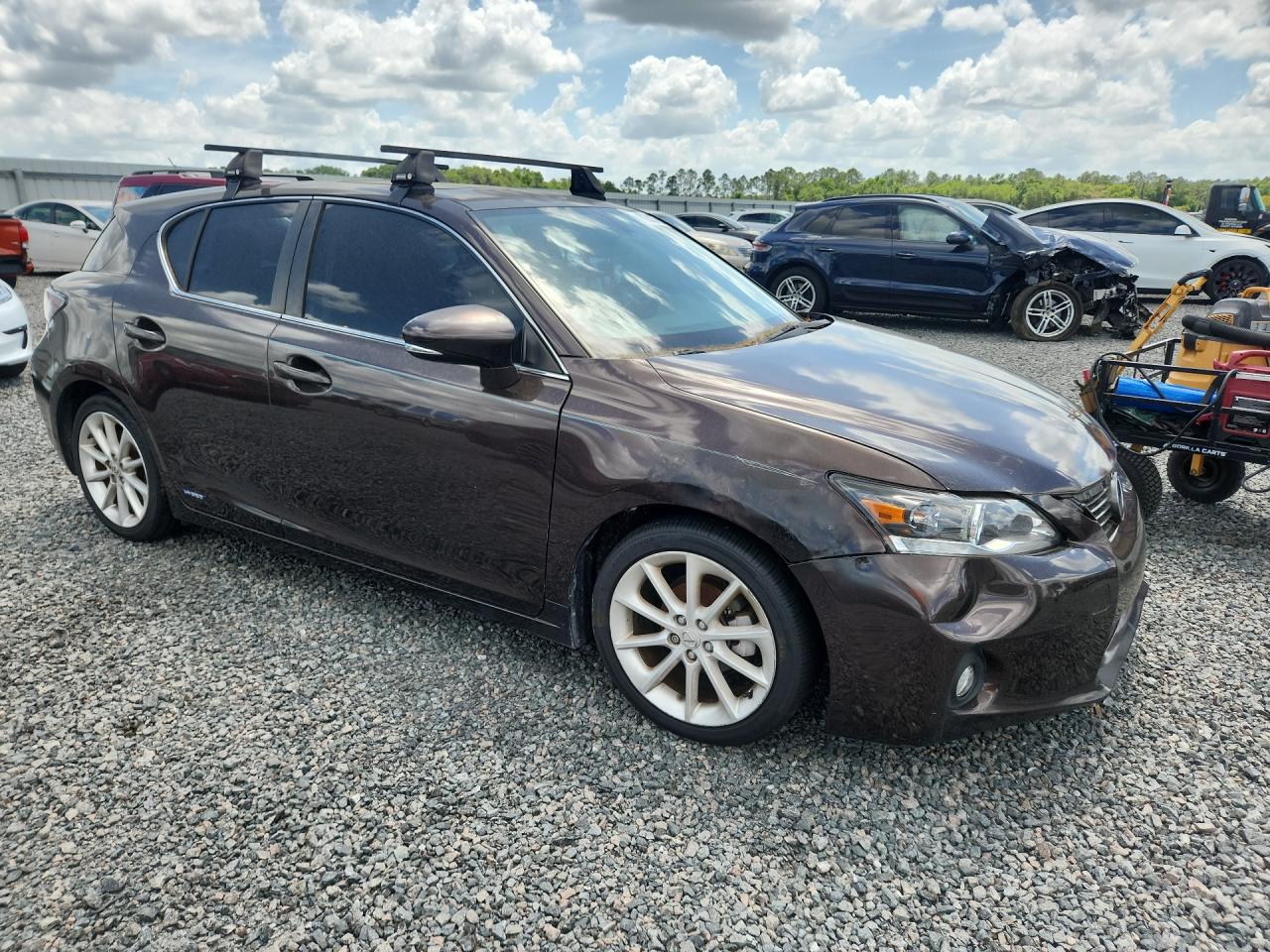LEXUS CT 200H 2011 — 5