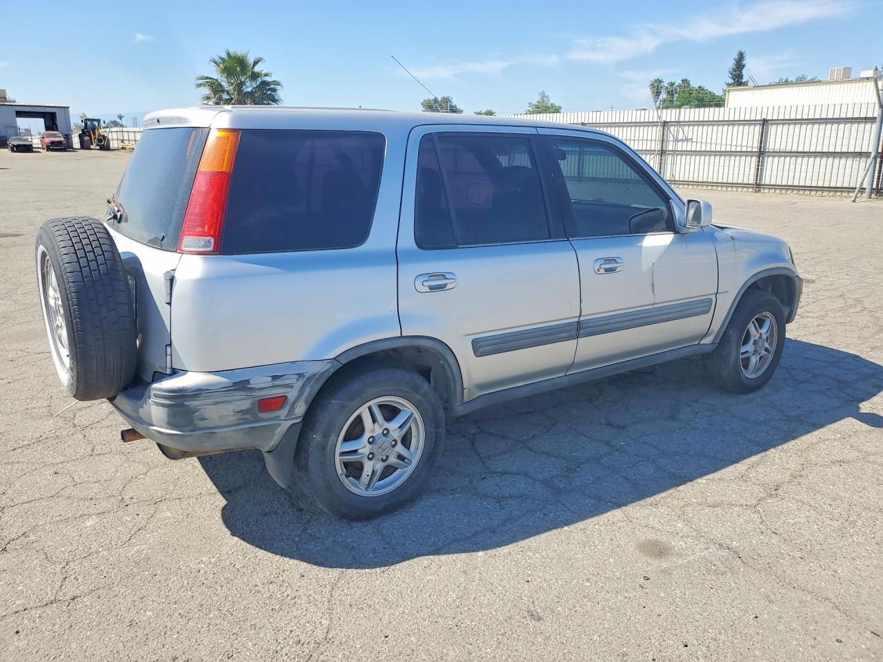 HONDA CR-V 2000 — 4