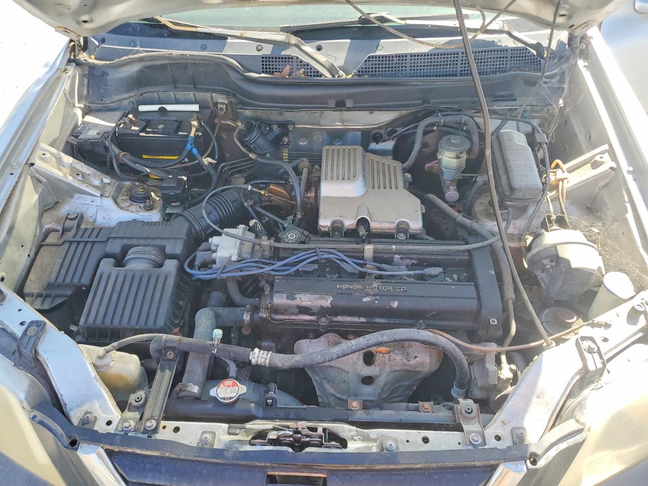 HONDA CR-V 2000 — 12