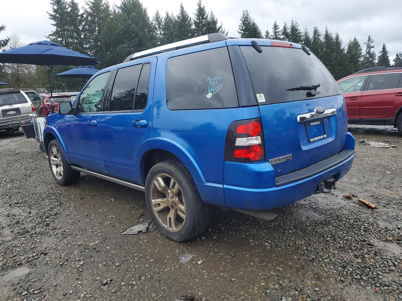 FORD EXPLORER 2010 — 3