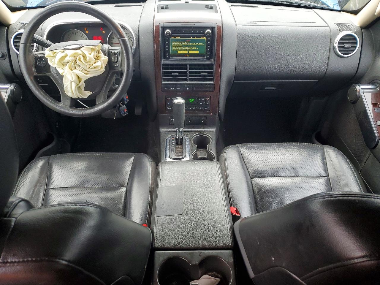 FORD EXPLORER 2010 — 9