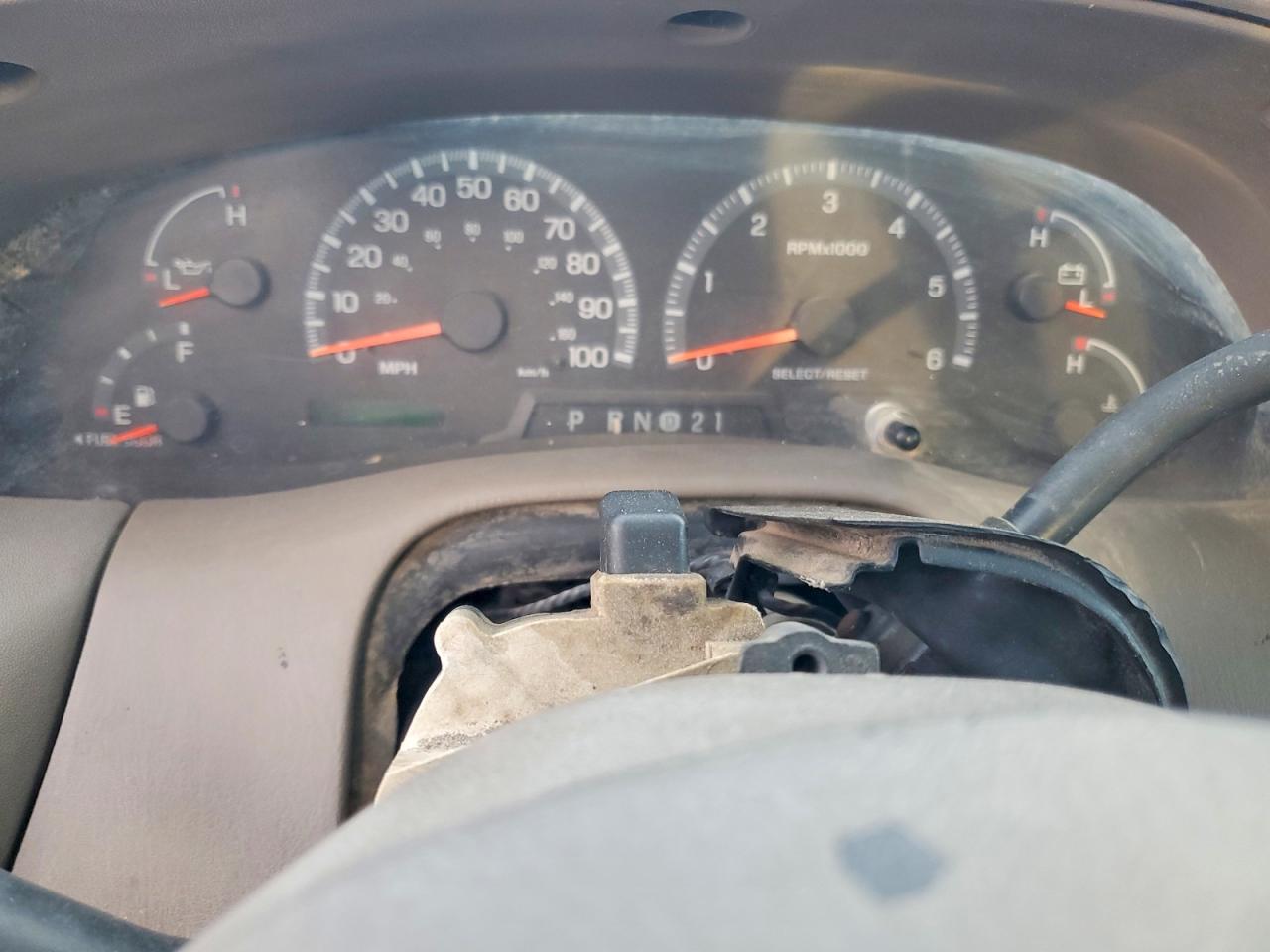 FORD F-150 2000 — 10