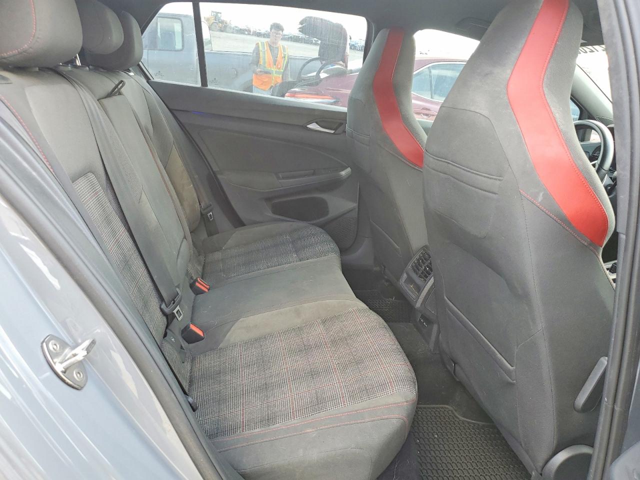 VOLKSWAGEN GOLF 2022 — 11