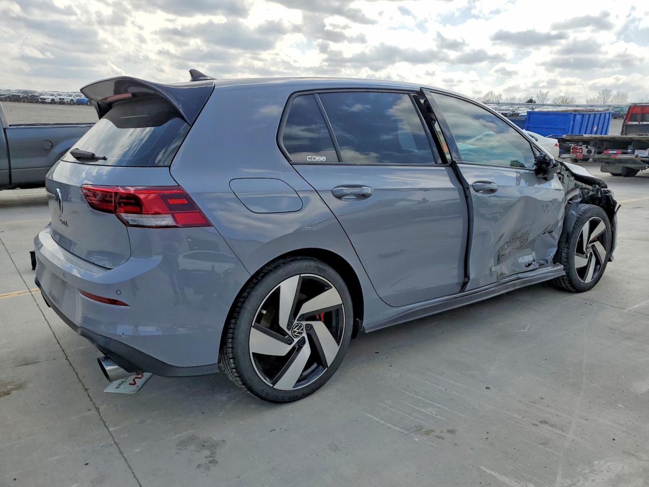 VOLKSWAGEN GOLF 2022 — 4