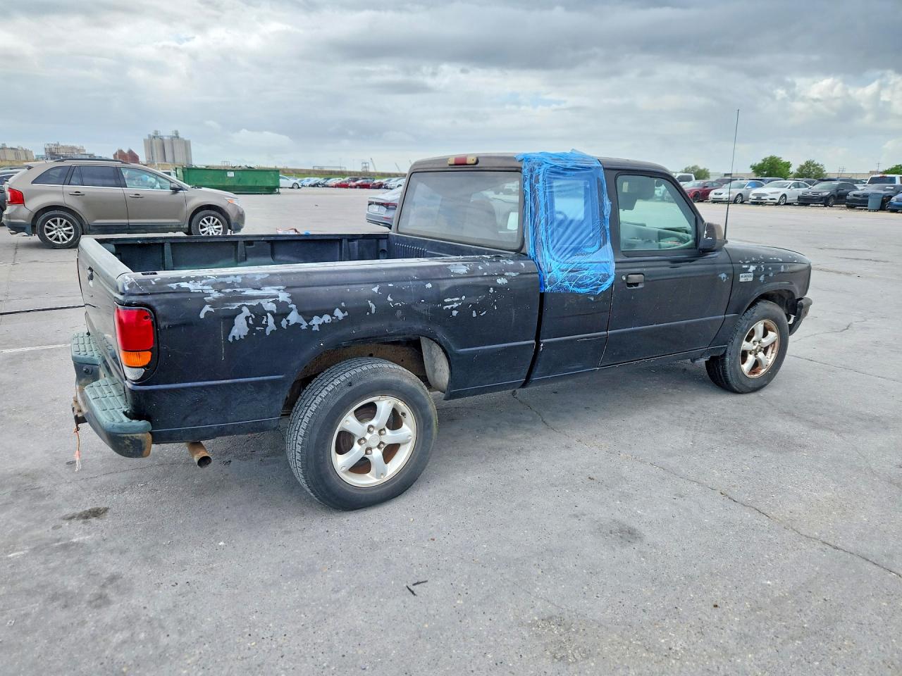 MAZDA B3000 1994 — 4