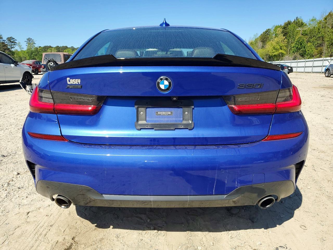 BMW 330XI 2020 — 7