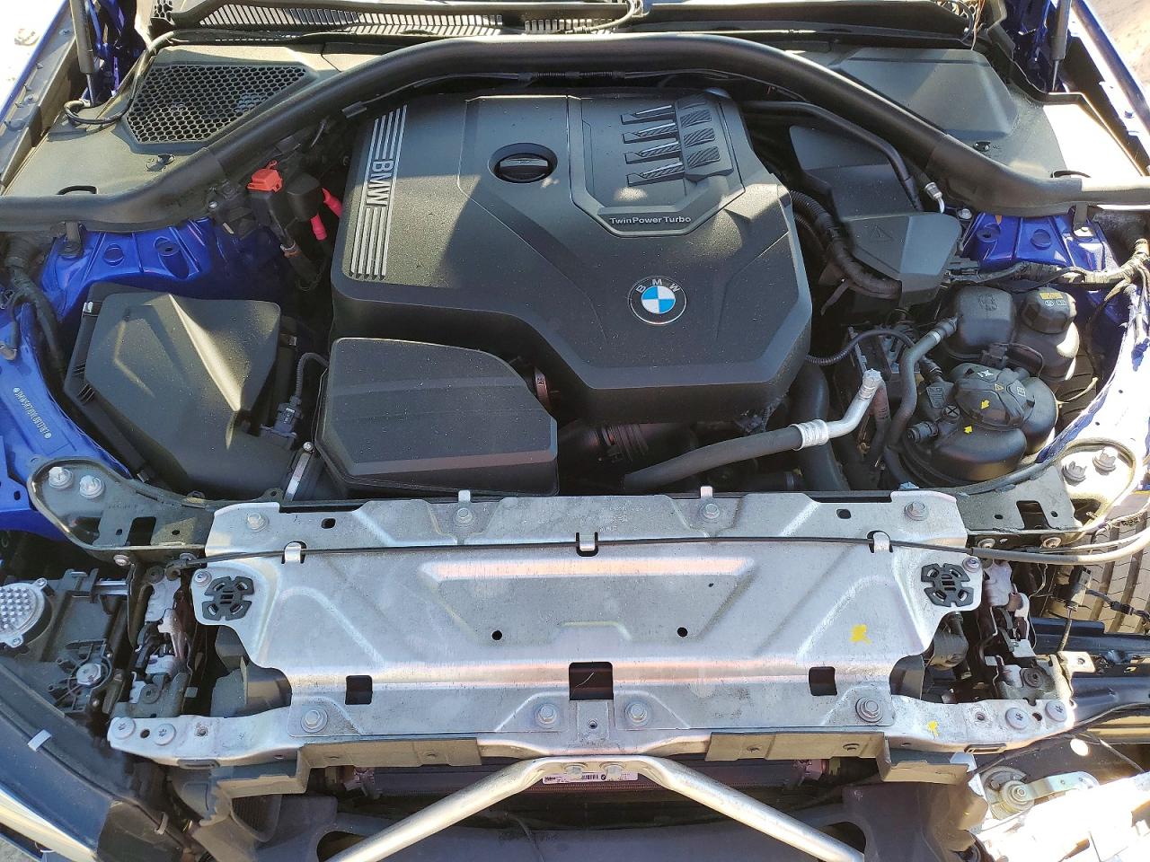 BMW 330XI 2020 — 12
