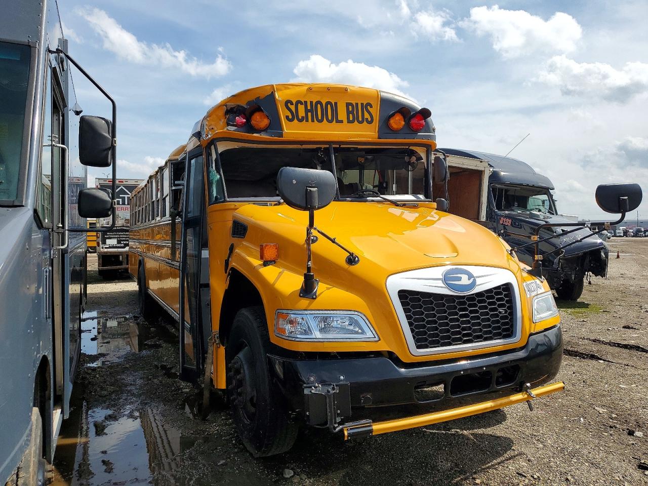 2025 BLUE BIRD SCHOOL BUS / TRANSIT BUS