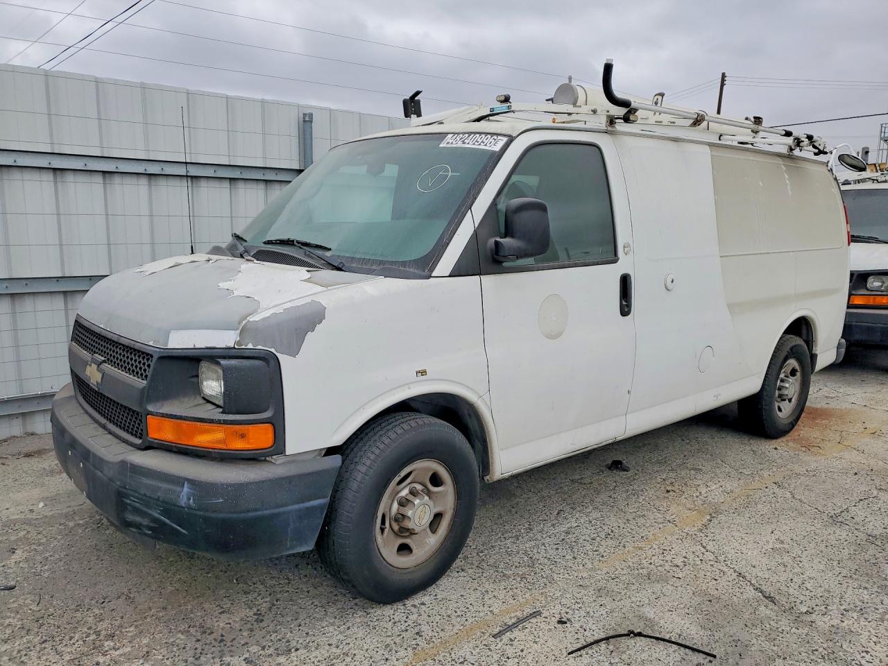 2012 CHEVROLET EXPRESS 2500