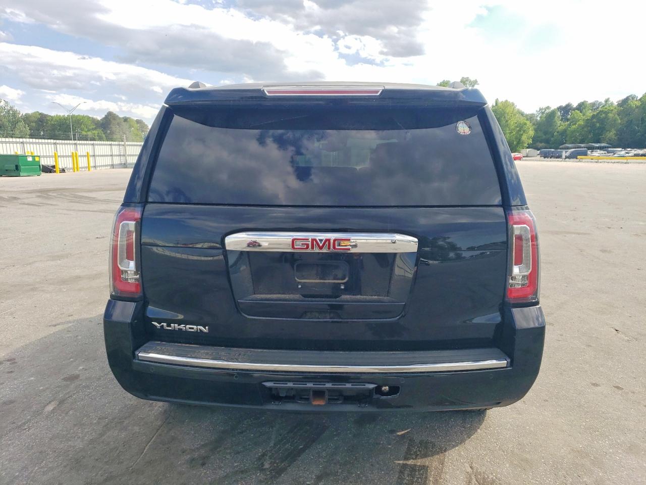 GMC YUKON 2020 — 7